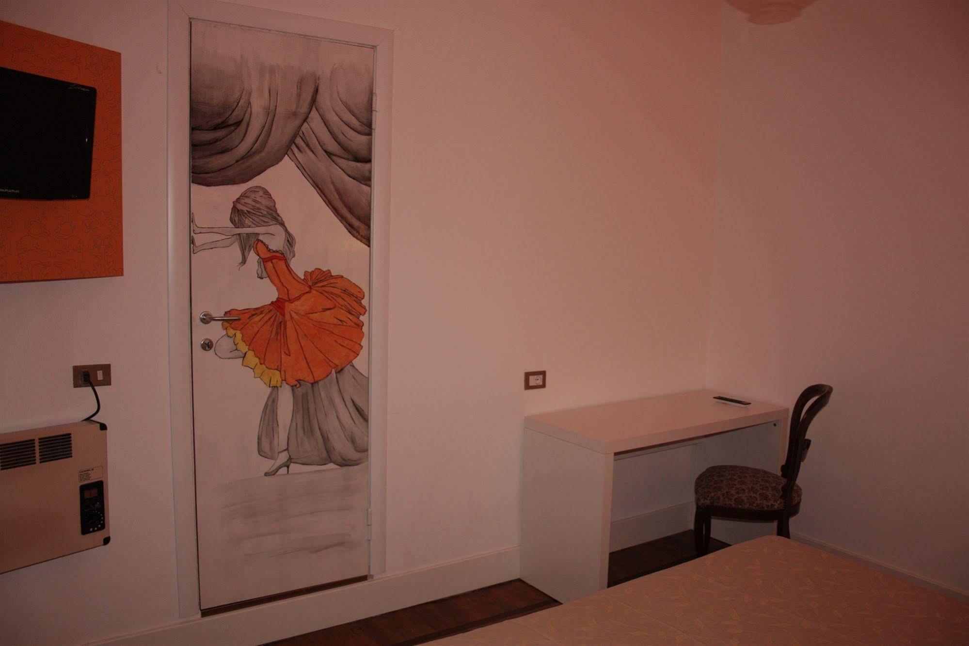 Hotel Da Cesare Стреза Екстериор снимка